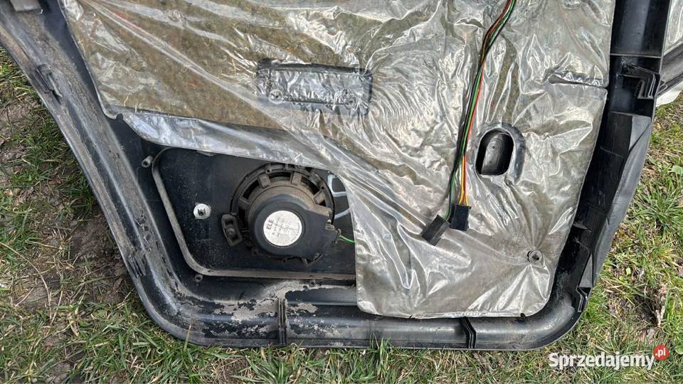 Boczki Audi 80 B4 tył elektryka głośniki osobowe sprzedam