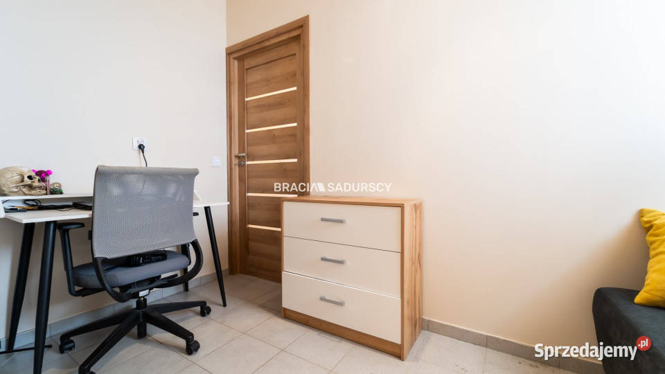 Mieszkanie na sprzedaż 44m2 3 pokoje Kraków