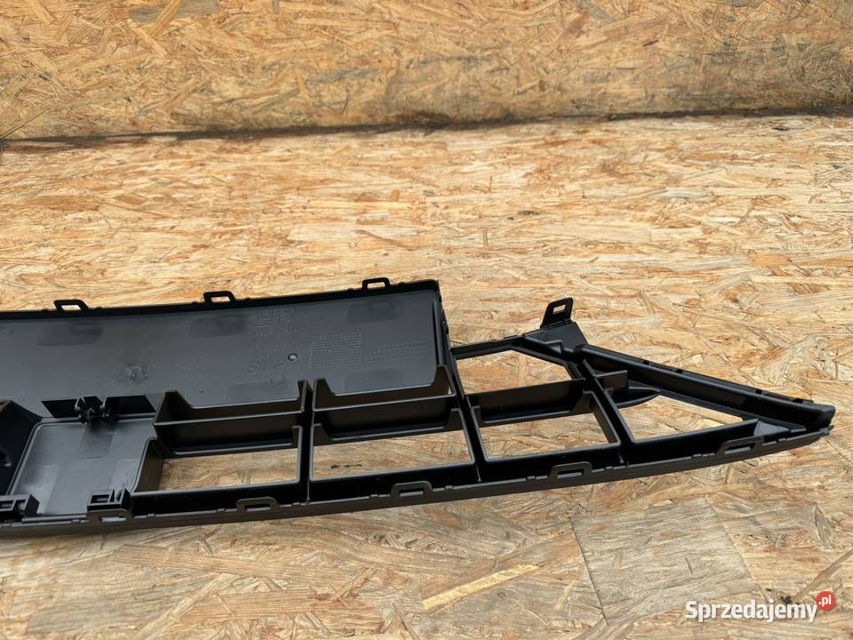 Środkowa kratka zderzaka przód Seat Leon IV 4 Sieraków