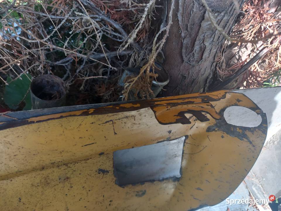 Wsk 125 175 boczek metalowy lewy