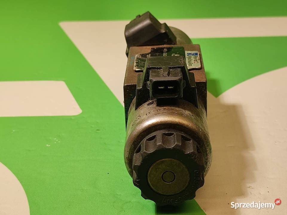 Zawór kierunkowy 00973819 REXROTH 808825 A612370 Wilkowo