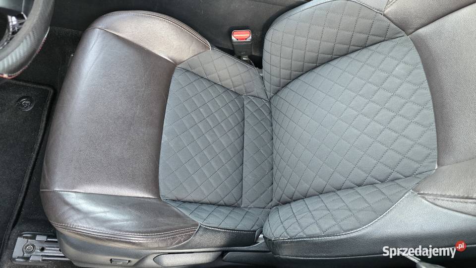 TOYOTA CHR 18 HYBRID nov v CZ JBL