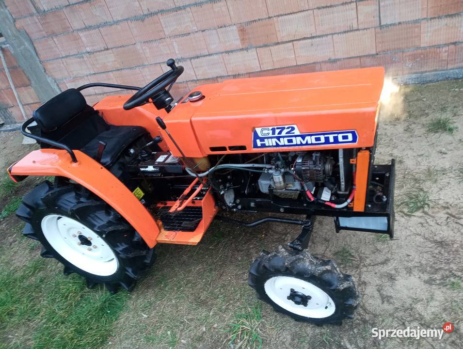 Minitraktor Hinomoto C172 12koni 2WD Pozostałe łódzkie Kutno sprzedam