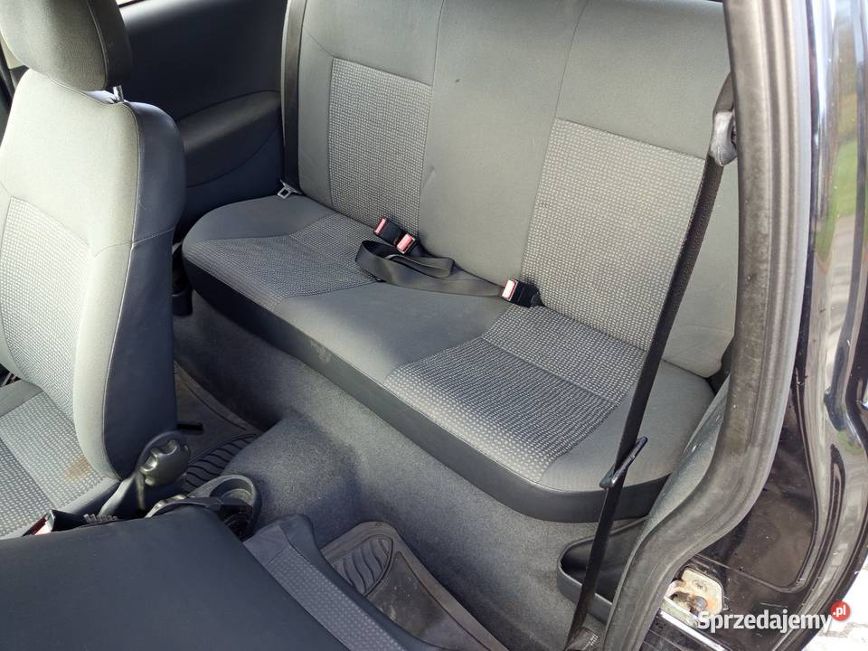 Opel Corsa C 10 benzyna Nowe Opony Długie Opłaty Wygiełzów