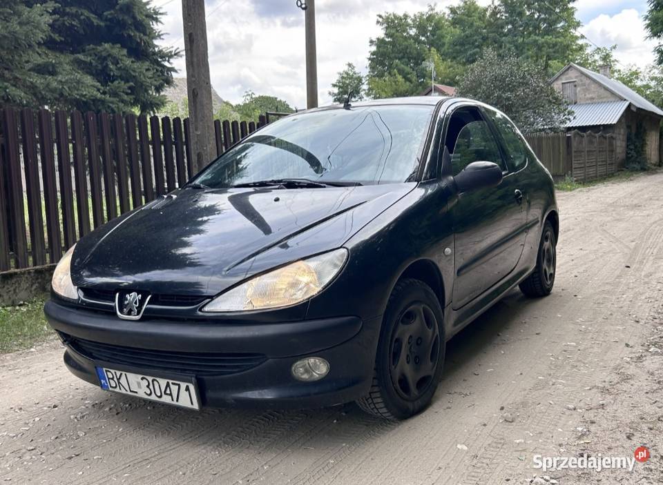 Peugeot 206 14 benzyna 2002 r