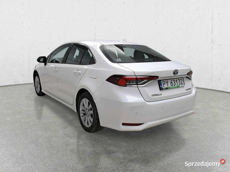Toyota Corolla Seria E16 2012 Komorniki