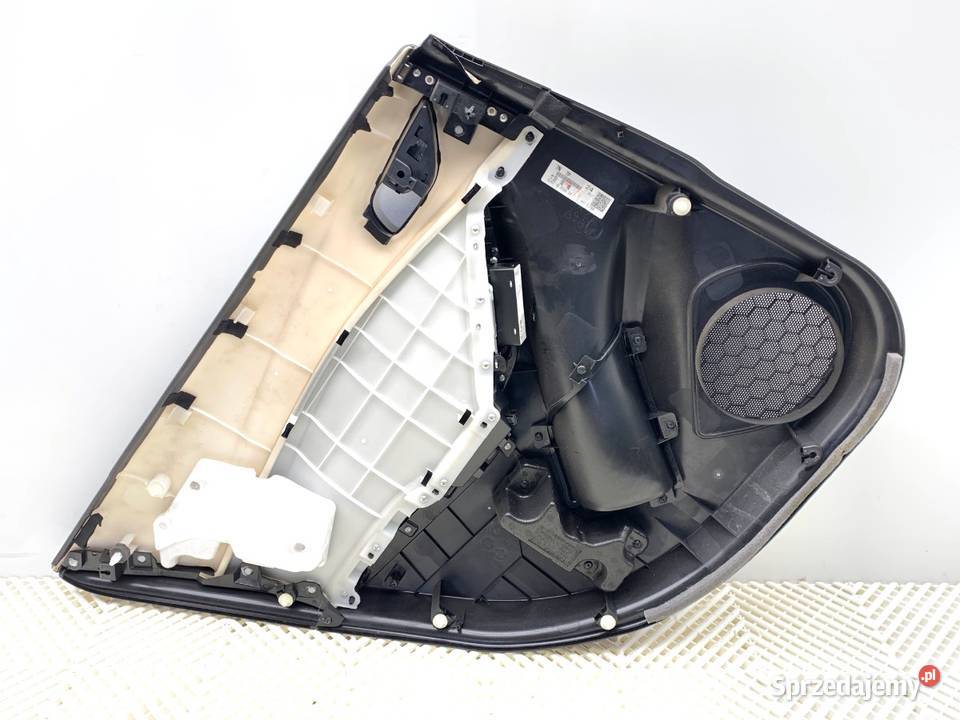 BOCZEK DRZWI PRAWY TYŁ MAZDA 6 GJ SedanLimuzyna