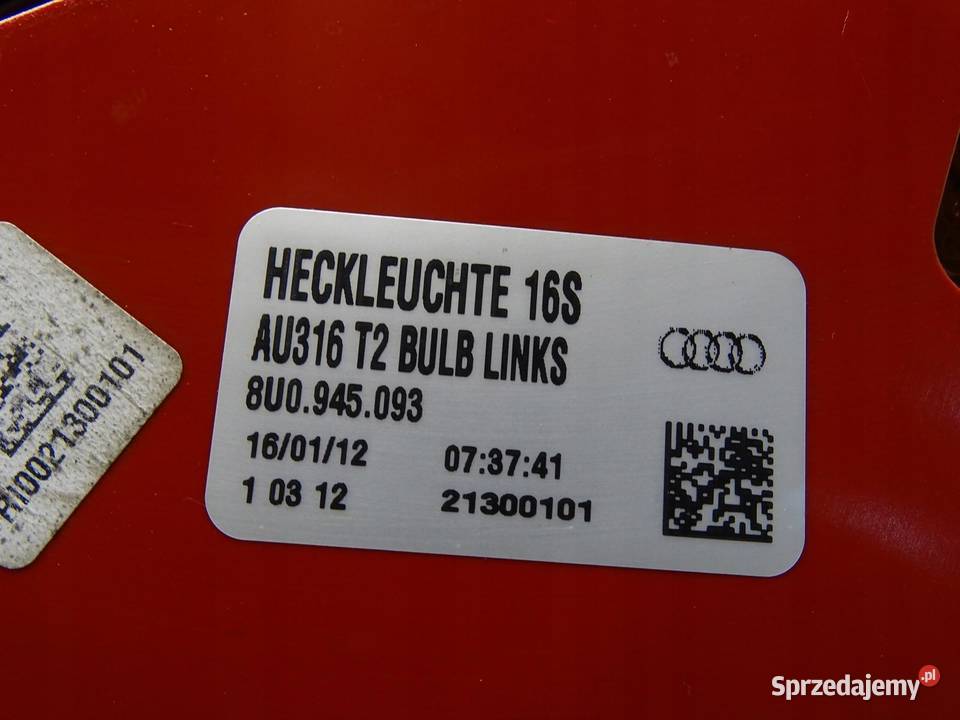 LAMPA LEWA LEWY TYŁ W BŁOTNIK AUDI Q3 I 8U 1115r Błotniki