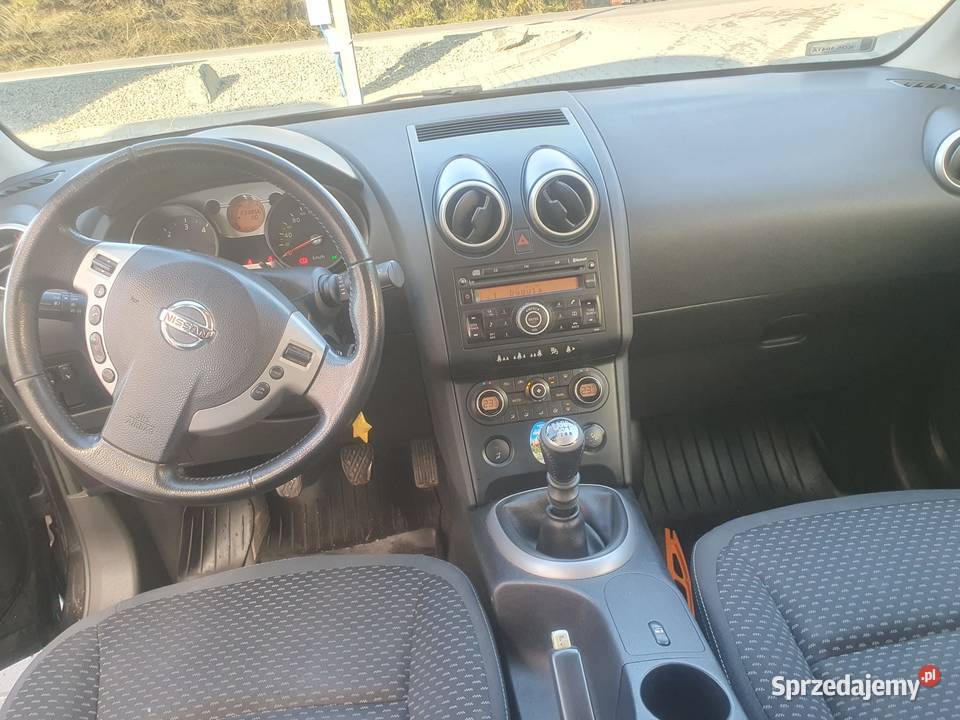 Nissan Qashqai zadbany dach panoramiczny 106KM Babice sprzedam
