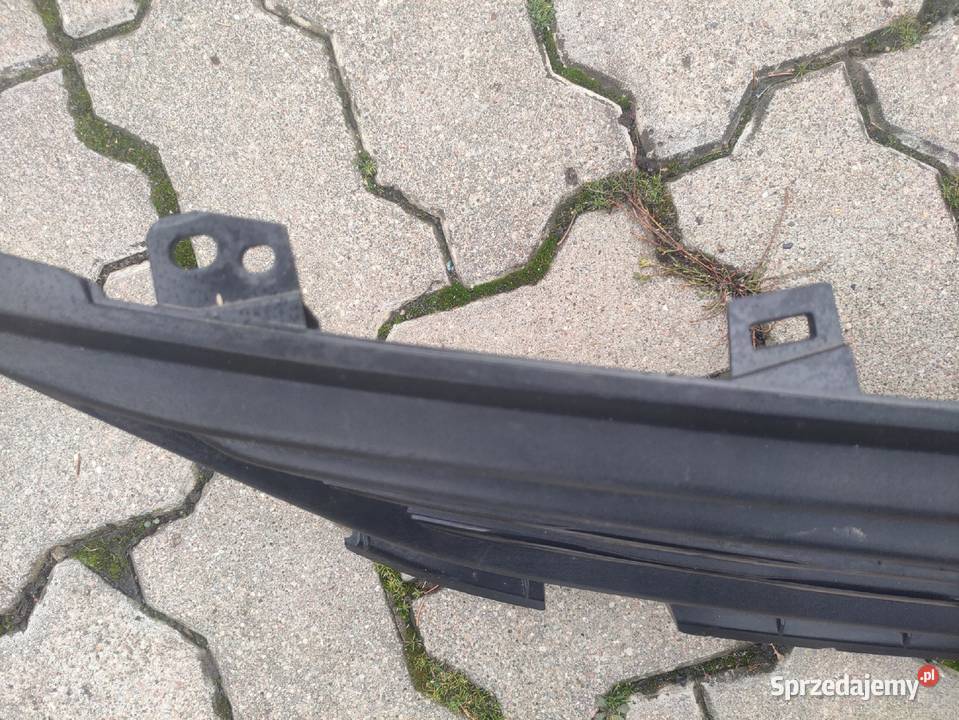 OPEL AMPERA E GRILL KRATKA ZDERZAKA PRZOD Przemęt