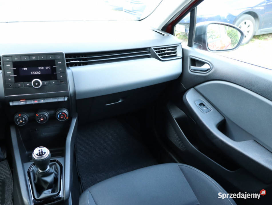 Renault Clio 10 SCe Rok produkcji 2020 Piaseczno