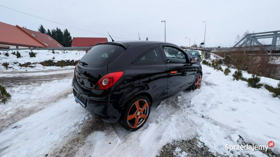 Opel Corsa Opel Corsa2kpl kół 14 benzyna klima D sprzedam