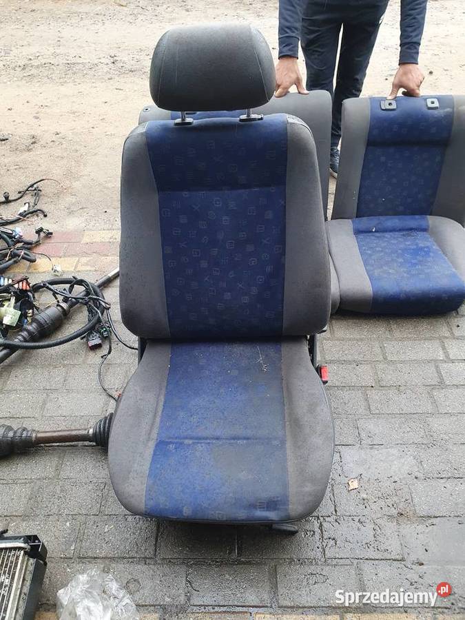 Fotele prawy przód tył komplet Seat Ibiza 00r Części samochodowe Gostynin