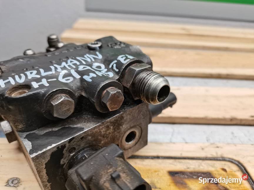 Blok zaworowy Hurlimann 6190 Master 834560 Wilkowo