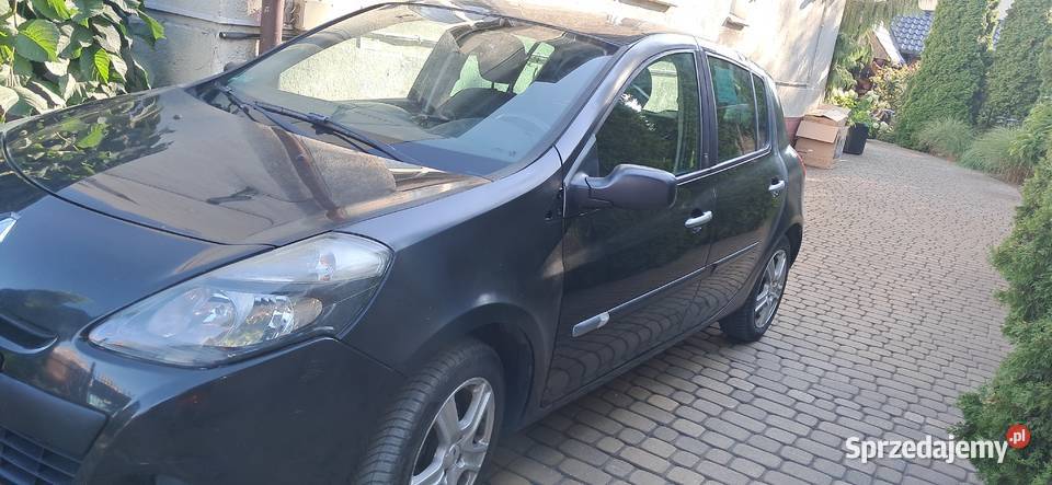 Renault Clio 3 2011 12 benzyniak sprowadzony Nysa sprzedam