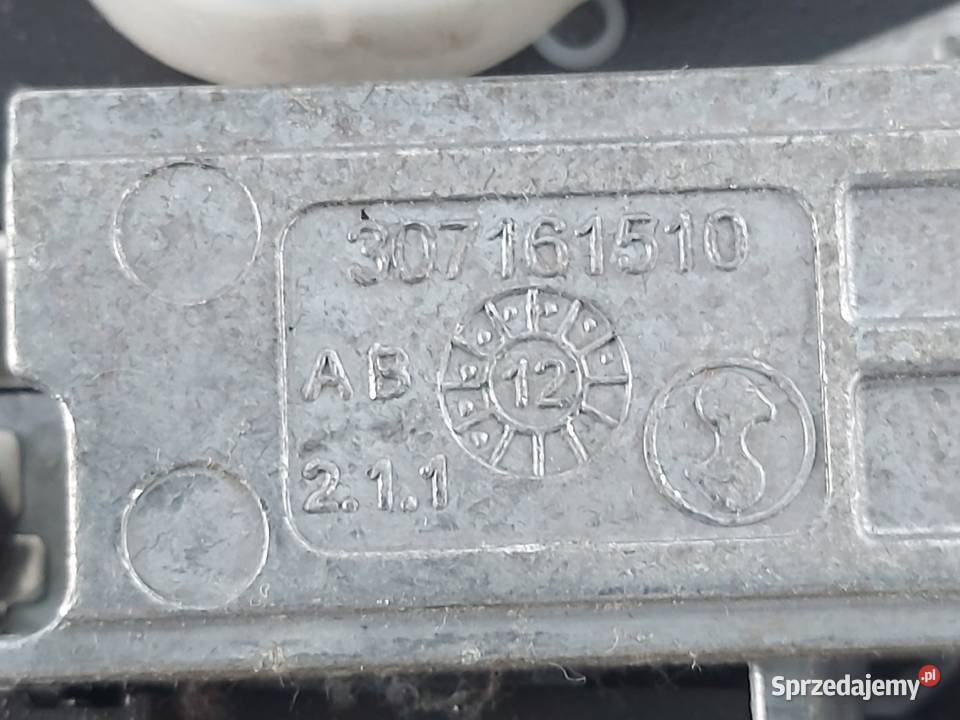 AUDI S4 B8 13r pas bezpieczeństwa prawy przód