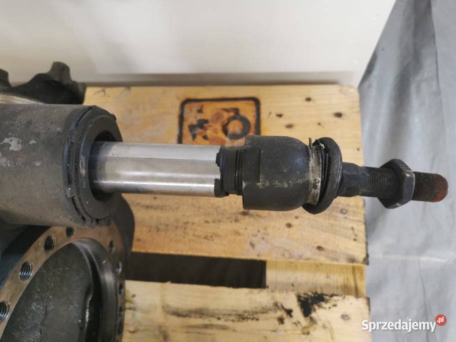 Atak kompletny tylny CAT TH 337 11X37 Wilkowo sprzedam