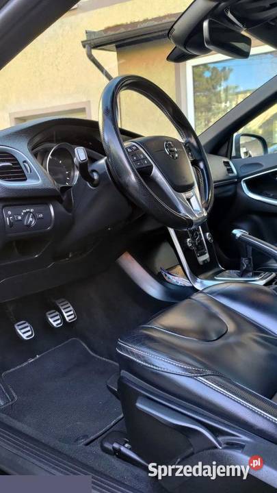 Volvo V40 20 diesel 150 2017r Oszczędny i Bielawa