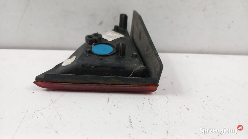 RENAULT MEGANE III CABRIO LAMPA TYŁ PRAWA W Zbierkowo sprzedam