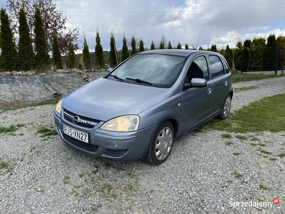 Opel Corsa C 17 CDTI manualna Lutcza