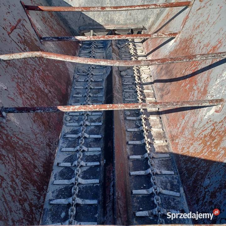 Rozsiewacz do wapna Rcw 3 piast łańcuchowy Piaski