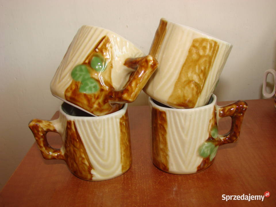 koreańskie porcelanowe kubeczki PRL