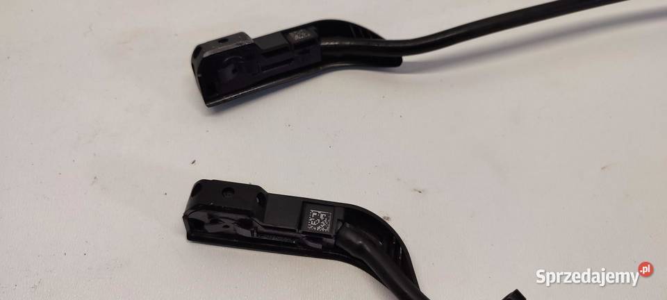 VOLVO XC40 DYSZE SPRYSKIWACZY SZYBY CZOŁOWEJ osobowe Dysze spryskiwaczy