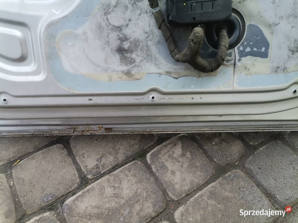 DRZWI PRAWY PRZÓD OPEL VECTRA C HB Z157 osobowe małopolskie Nowy Sącz