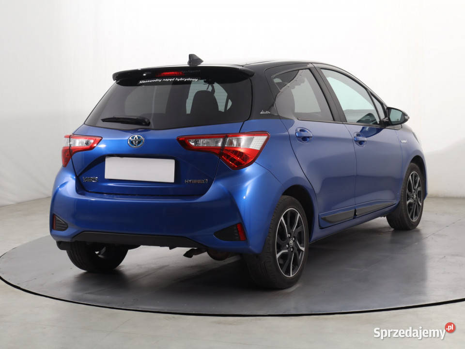 Toyota Yaris 15 Hybrid