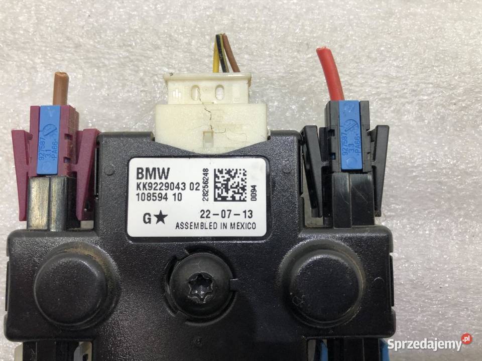 MODUŁ WZMACNIACZ ANTENY BMW F30 F31 9229043 Komputery