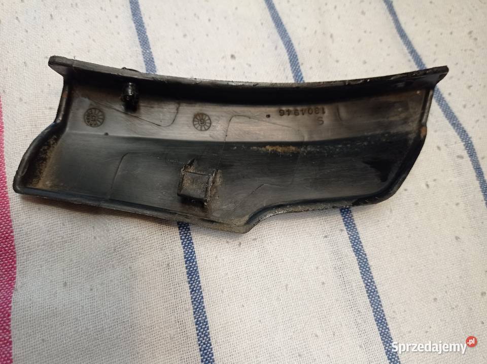 Listwa ozdobna nakładka fiat 126p maluch Pępowo