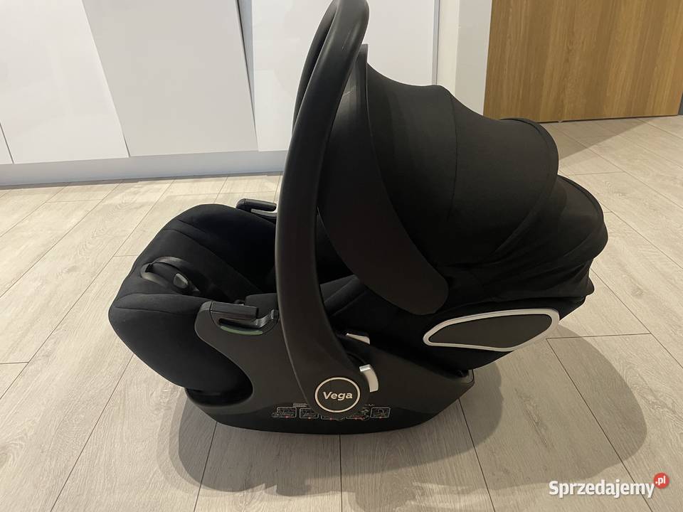 Sprzedam wózek dziecięcy Carrello sprzedam