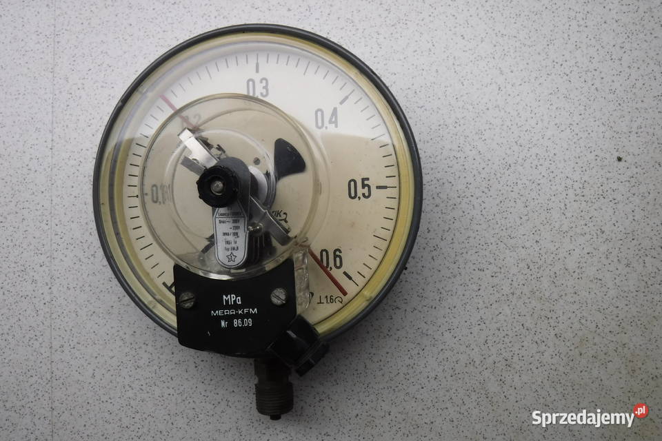 Manometr kontaktowy 006 MPa EM3 manowakumetr Otwock