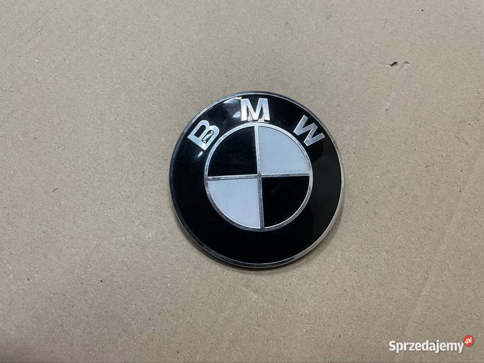8132375 znaczek emblemat maski bmw 3 e90 e91 e87 Emblematy