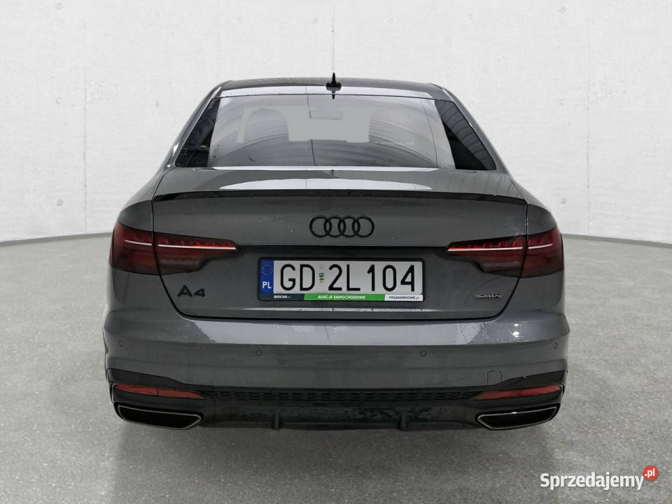 Audi A4 Limousine B9 2015 Komorniki