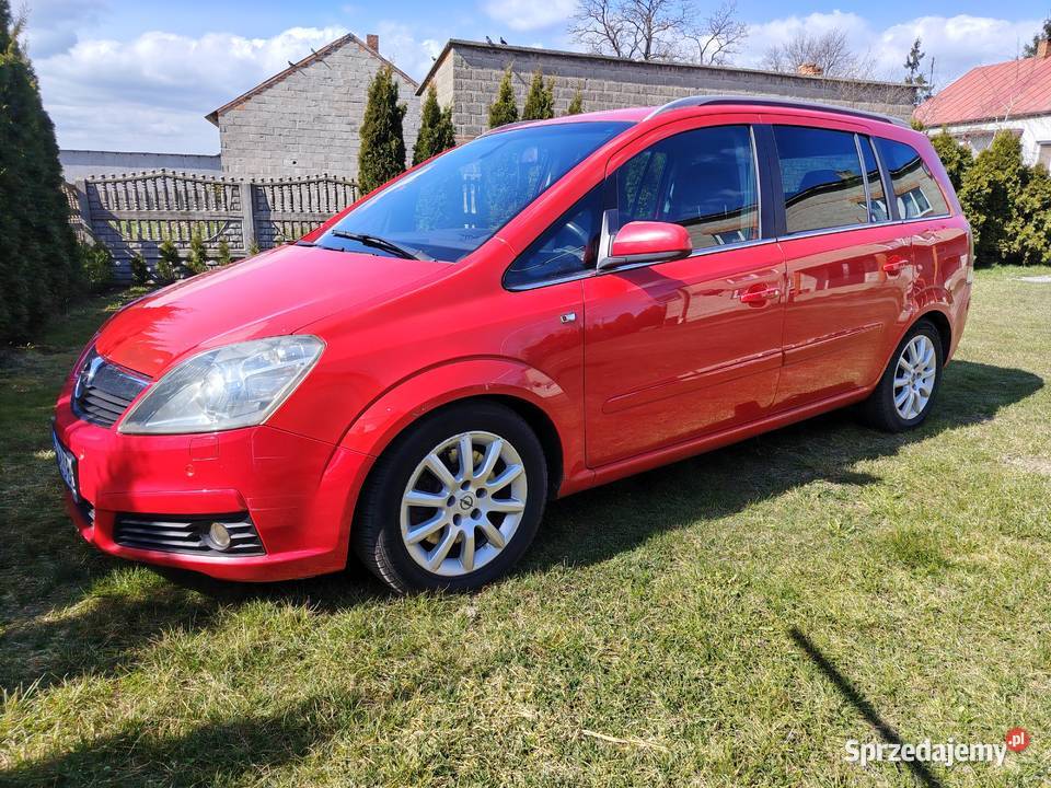 Opel Zafira B 19 150 koni nieuszkodzony Turek