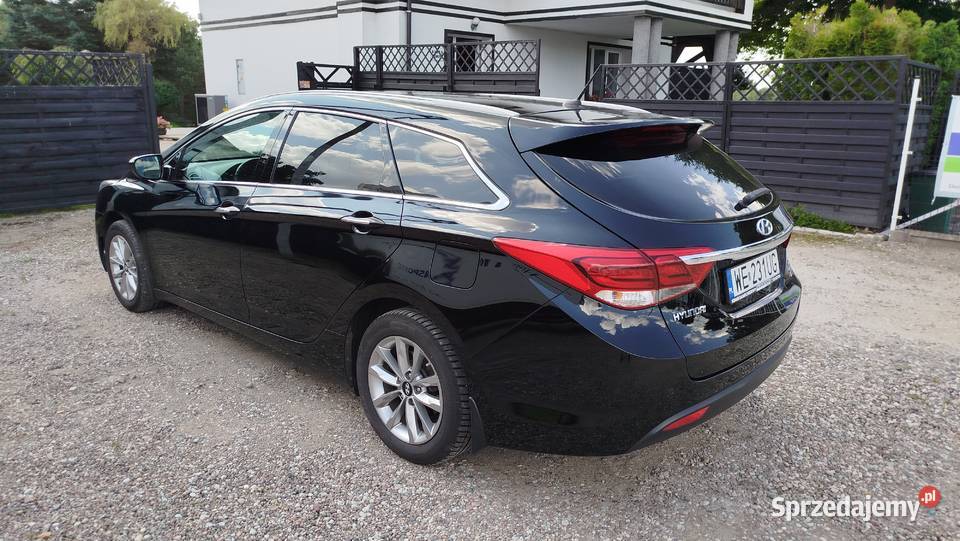 Hyundai i40 Salon Bezwypadkowy Serwisowany Stan elektryczne lusterka i40 Bytów sprzedam
