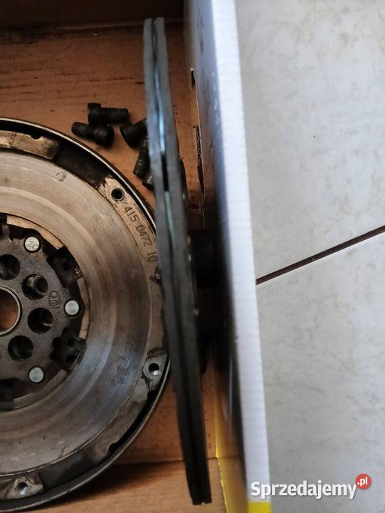 OPEL ASTRA IV J 17CDTI A17DTR KOŁO DWUMASOWE Hrubieszów