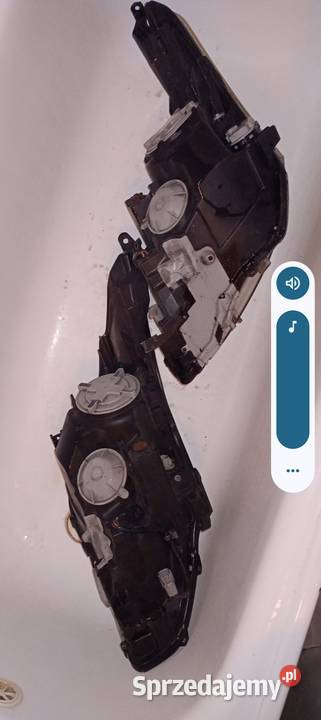 Okazja Lampy przednie orginał oe Toyota Avensis Wrocław