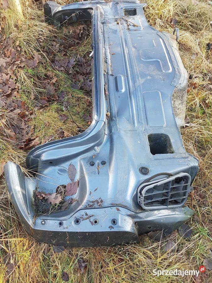 AUDI A4 B7 SEDAN 2006 2007 PAS TYLNY PODLOGA Turek