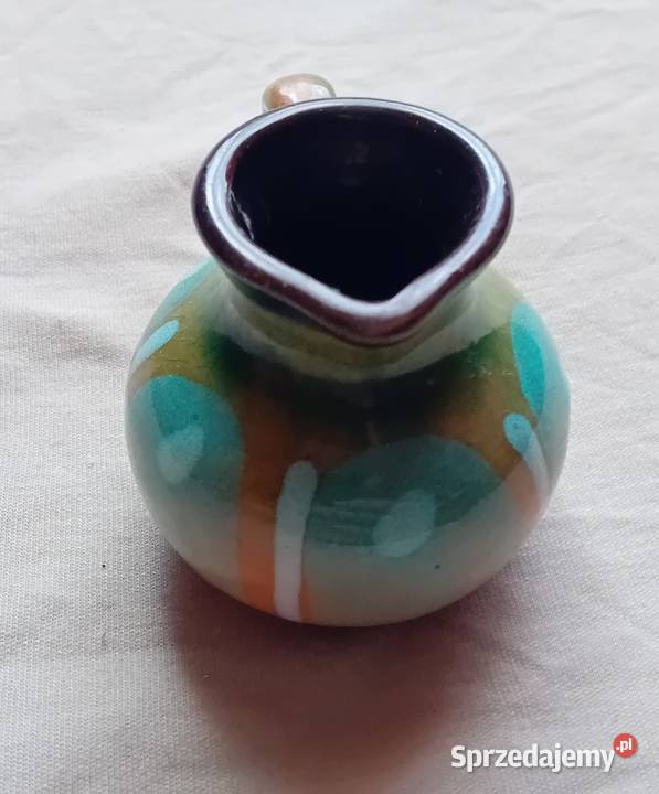 Mały ceramiczny dzbanek mlecznik Pierrefonds sprzedam