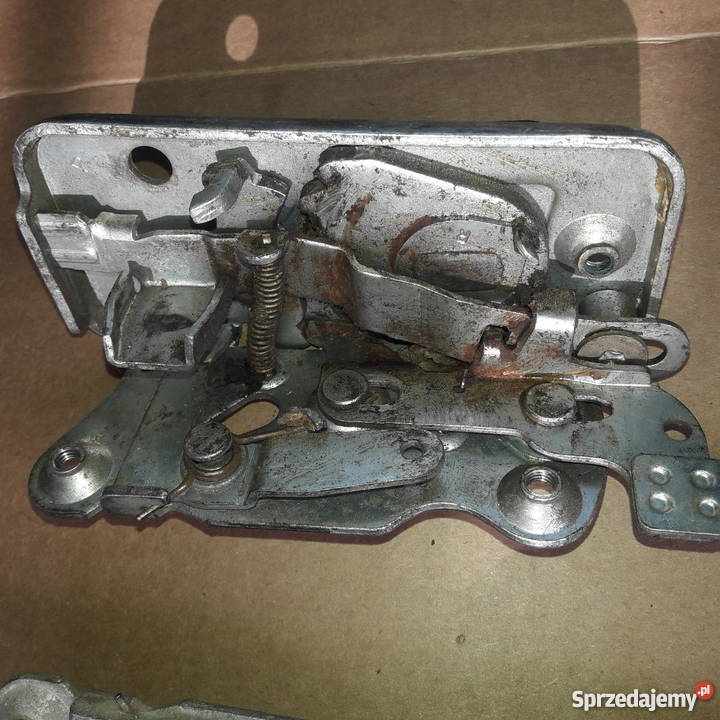 Zamki drzwi Mercedes SK 1834 1824 1922 1722 2534 Częstochowa sprzedam