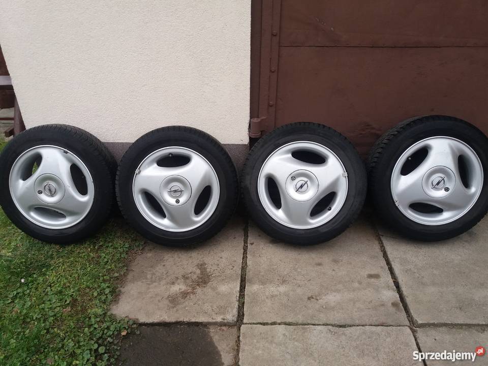 Alumfelgi z oponami letnimi 4 Motoryzacja Zawiercie sprzedam