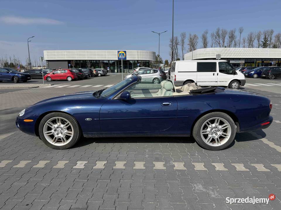Zadbany Jaguar XK8