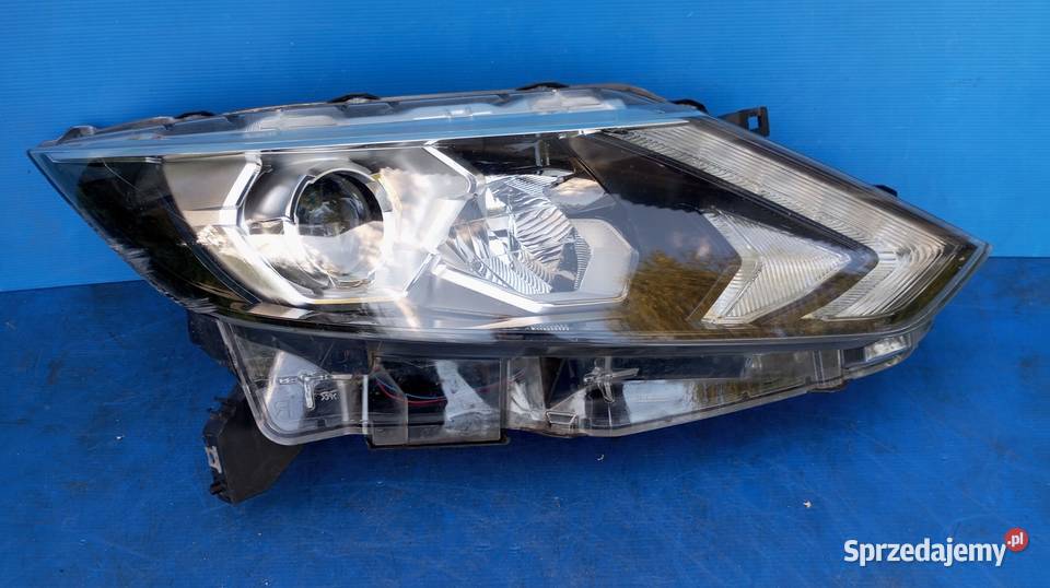 LAMPA PRAWY PRZÓD REFLEKTOR EU LED 10018015 osobowe Nowy Tomyśl