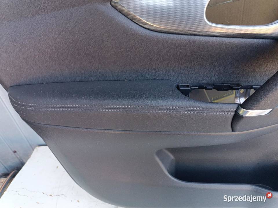 BOCZEK TAPICERKA DRZWI NISSAN QASHQAI J11 sprzedam