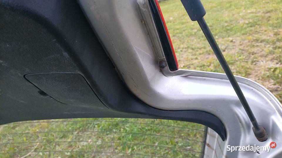 Klapa bagażnika Seat Ibiza II Fl 6k Klapy bagażnika Klapy bagażnika Warkały sprzedam