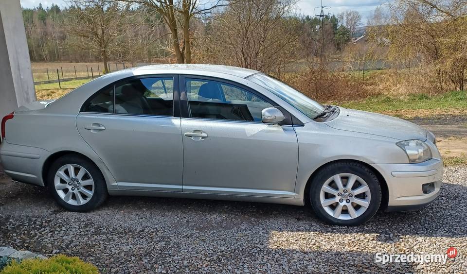 Toyota Avensis t25 20 D4D srebrny świętokrzyskie Kielce