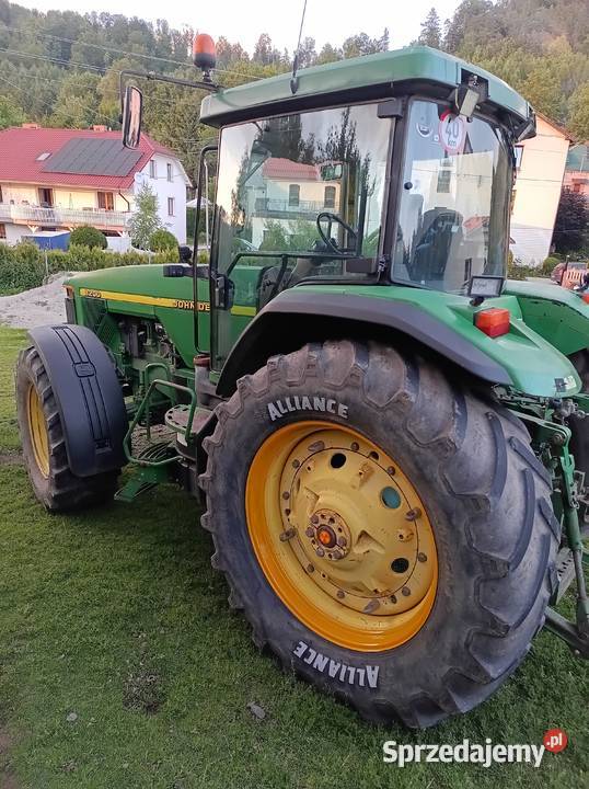John Deere 8200
