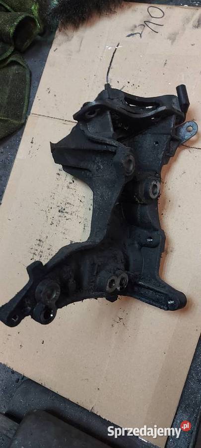 Łapa Podpora Alternatora 16 hdi Numer 9659200880 Gliwice